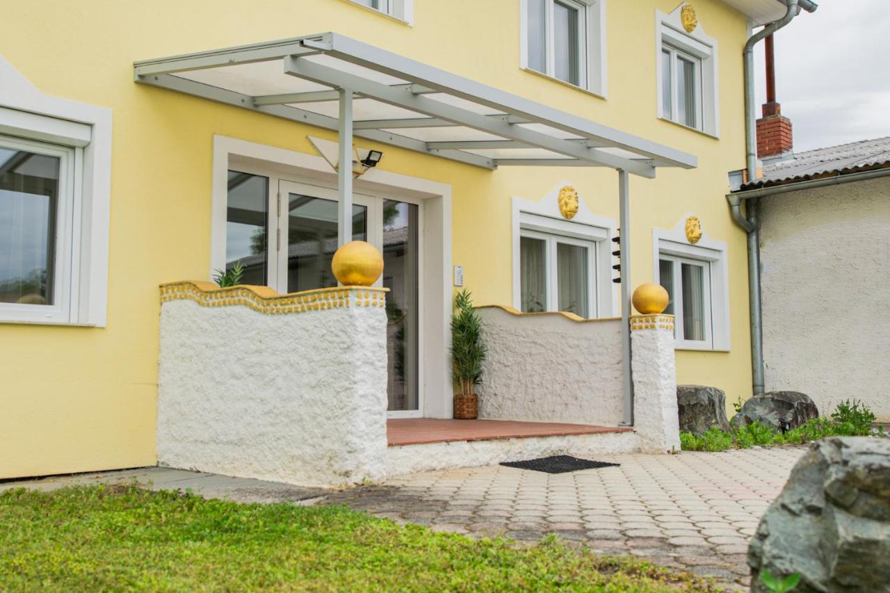 Lions Apartments - Erholung Und Vergnuegen In Bad Tatzmannsdorf Jormannsdorf Luaran gambar