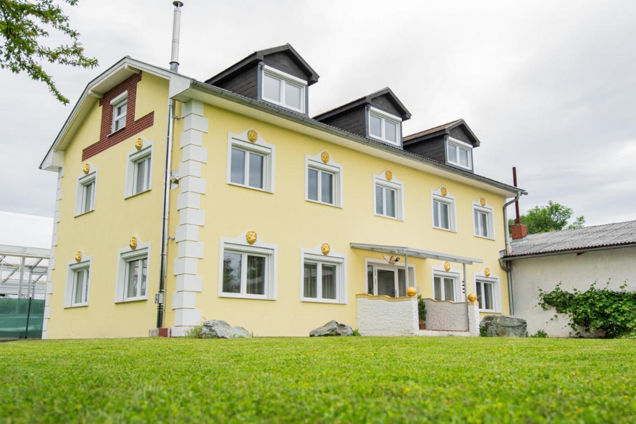 Lions Apartments - Erholung Und Vergnuegen In Bad Tatzmannsdorf Jormannsdorf Luaran gambar